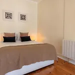 Whome Prime Location Apt With Authentic Lisbon Charm