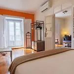 Appartement Whome Prime Location Apt With Authentic Lisbon Charm Lisboa