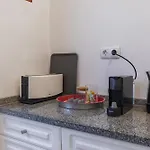 Whome Prime Location With Authentic Charm Apartman *