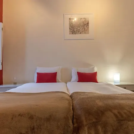 Whome Prime Location With Authentic Charm Apartmán *