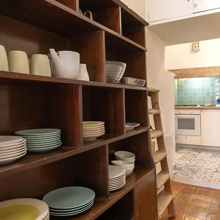 Charm & Class 2bdr By Lovelystay *