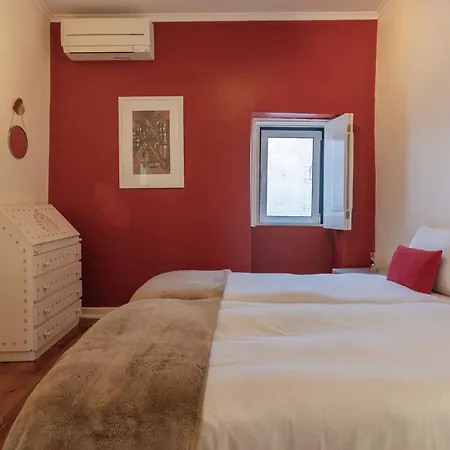Whome Prime Location With Authentic Charm *