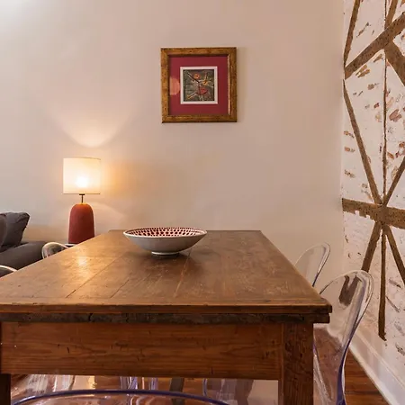 Whome Prime Location With Authentic Charm Lisboa