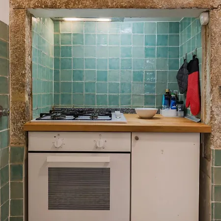 Whome Prime Location With Authentic Charm Lisbona