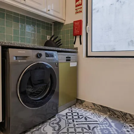 Whome Prime Location With Authentic Charm * Lisbona
