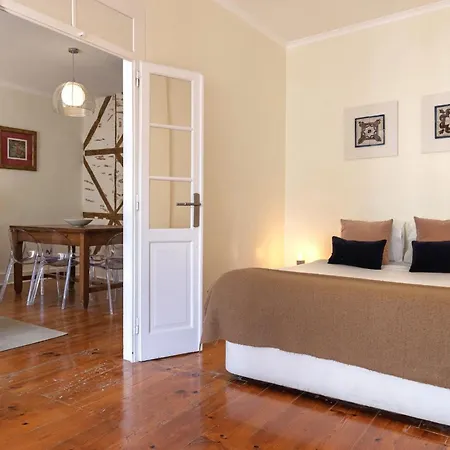 Whome Prime Location With Authentic Charm Lisbona
